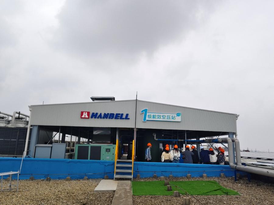 Yuzhen은 판매 성장을 위해 협력하기 위해 통합 생산, 연구 및 판매 교육 세션을 개최합니다.